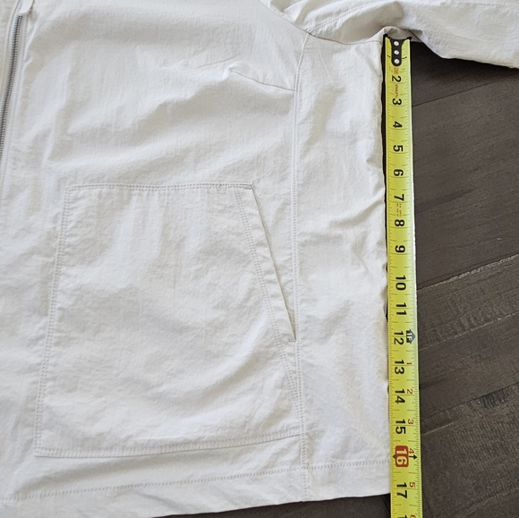 LIVI by Lane Bryant Women's Jacket Full Zip Pockets Lightweight Cream/Ivory 4X - Picture 6 of 10